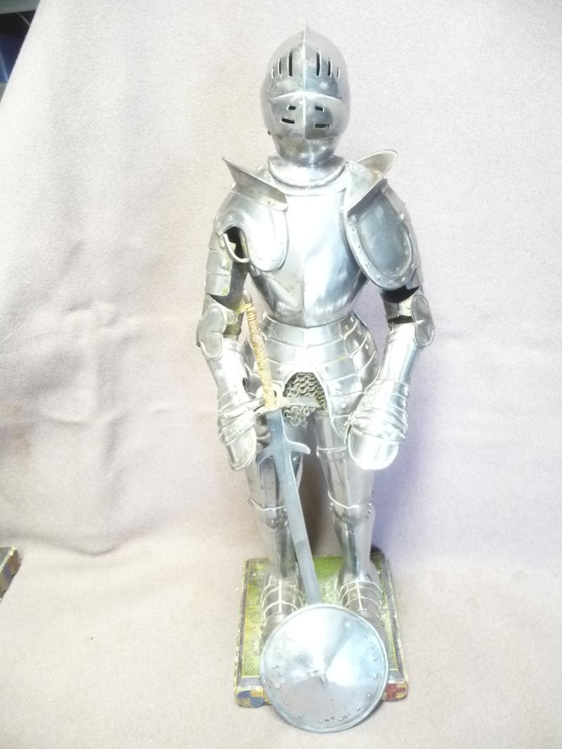 MINIATURE SUIT OF ARMOUR - ELIZABETHAN STYLE